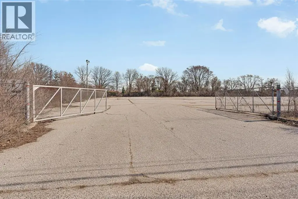3350 Devon Drive, Windsor